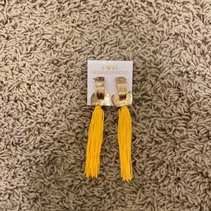 NEIMAN MARCUS yellow earrings💕